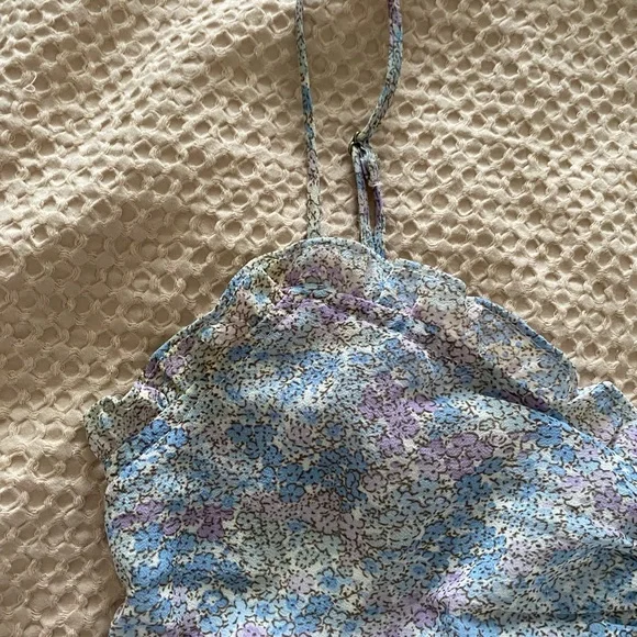 Floral Ruched Camisole Top - Picture 5 of 6